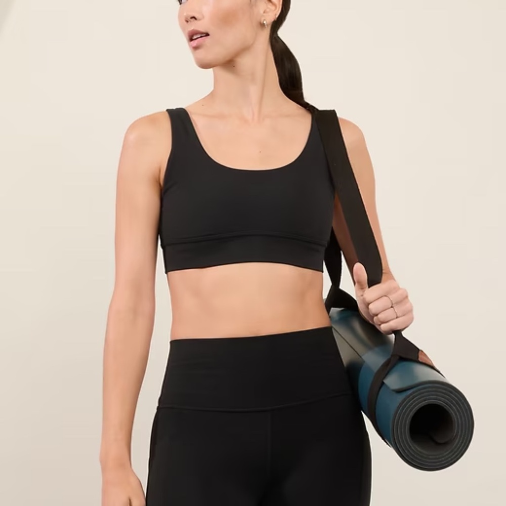 NWT Athleta Breathe Longline Bra A-C / Black
